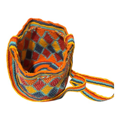 Wayuu Handwoven Bag – Beaded Details | Colombian Handmade - Image 3